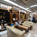 高級仏壇、商談コーナー お仏壇のまつや・水戸本店店内
